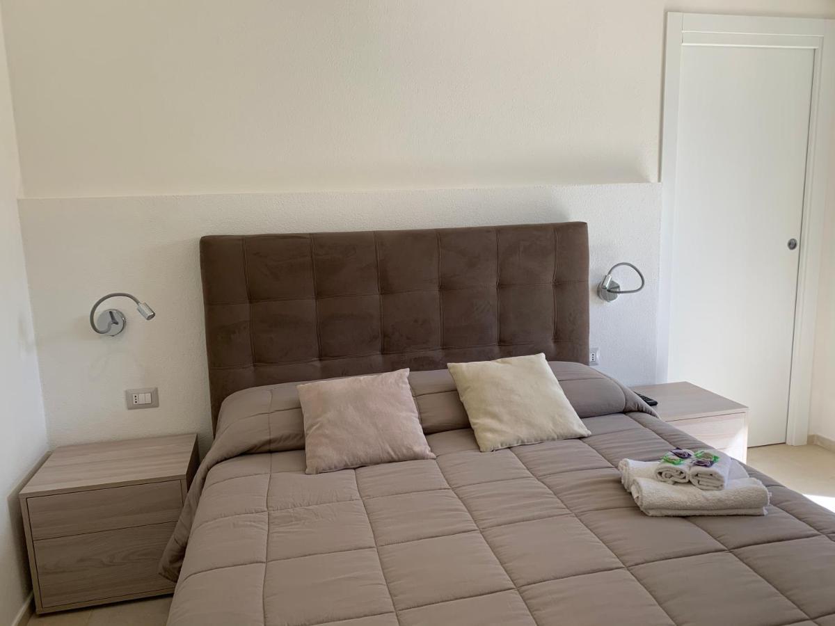B&B Somiar San Teodoro  Exteriér fotografie